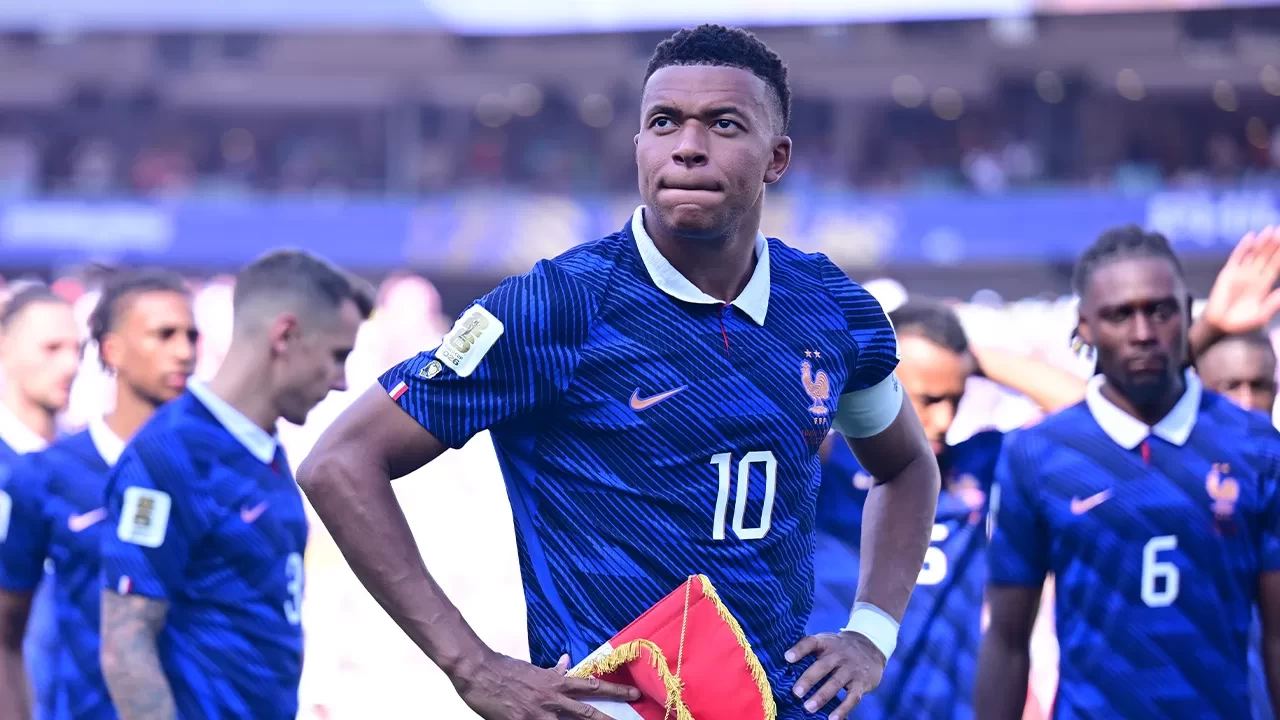 Kylian Mbappe, Lionel Messi’yi geçti! Dünya Kupası tarihine adını altın harflerle yazdırdı